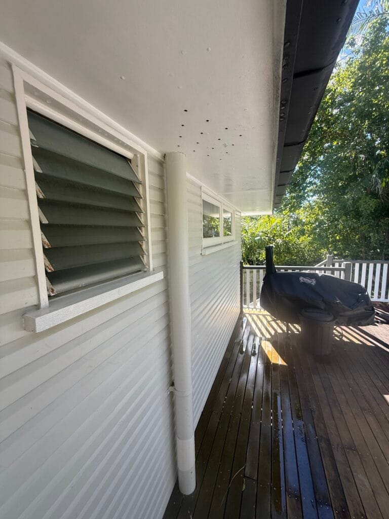 Mansfield house wash